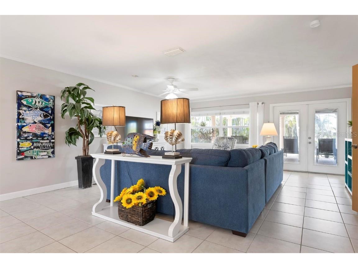 602 Baronet Lane Holmes Beach FL 34217 A4652311 image9