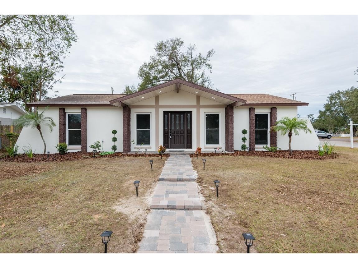 602 Briarcliff Drive Valrico FL 33594 TB8339547 image1