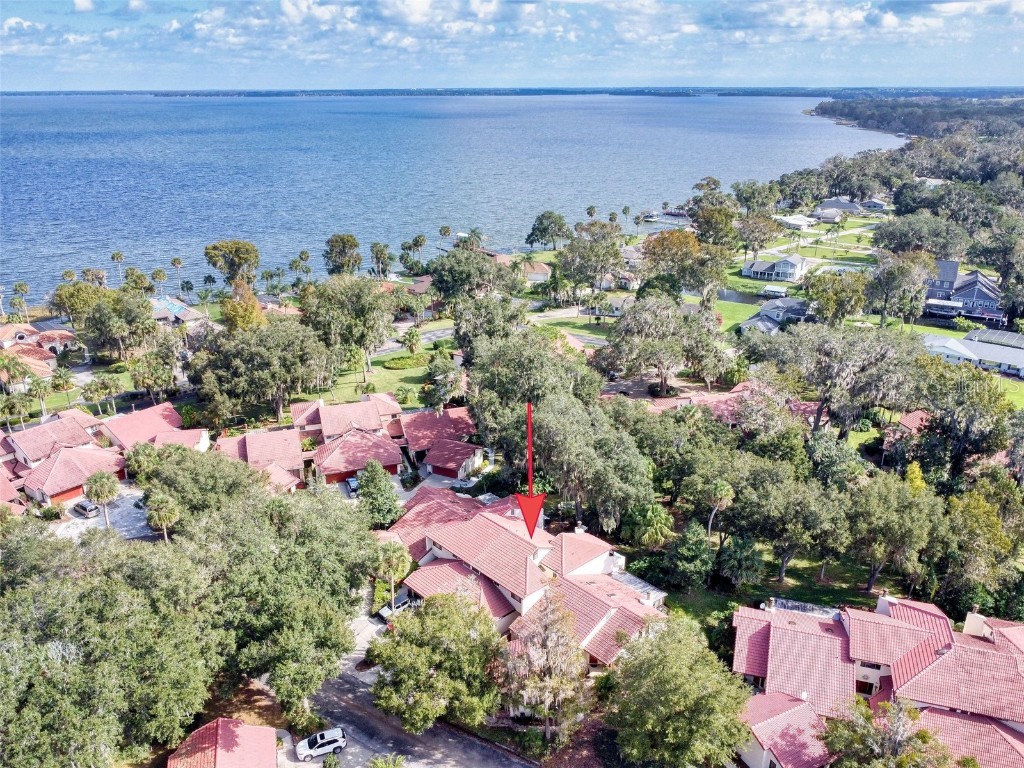 602 Clusterwood Drive Yalaha FL 34797 - LAKE HARRIS G5062548 image1