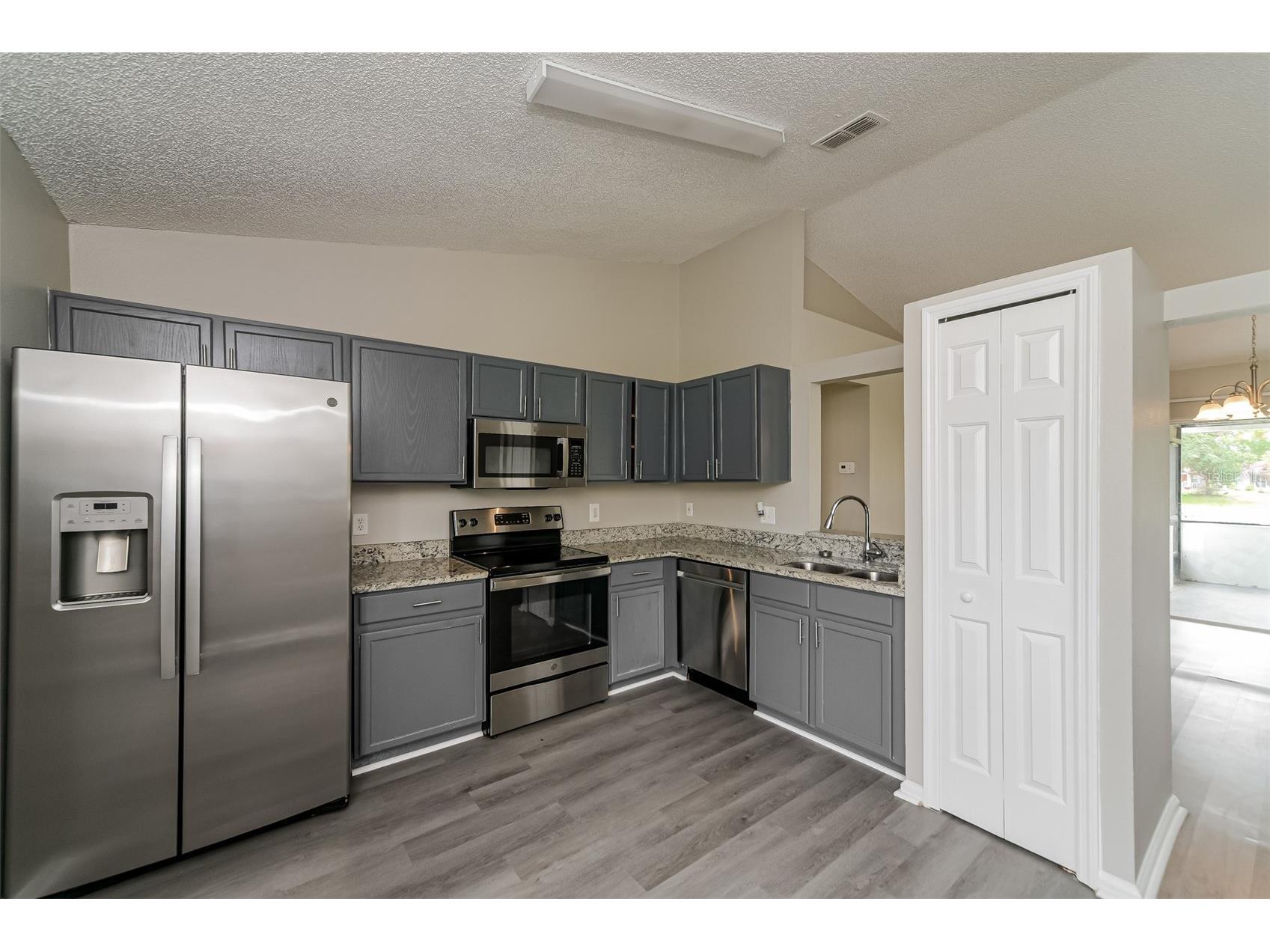 602 Cotulla Drive Kissimmee FL 34758 O6414159 image10