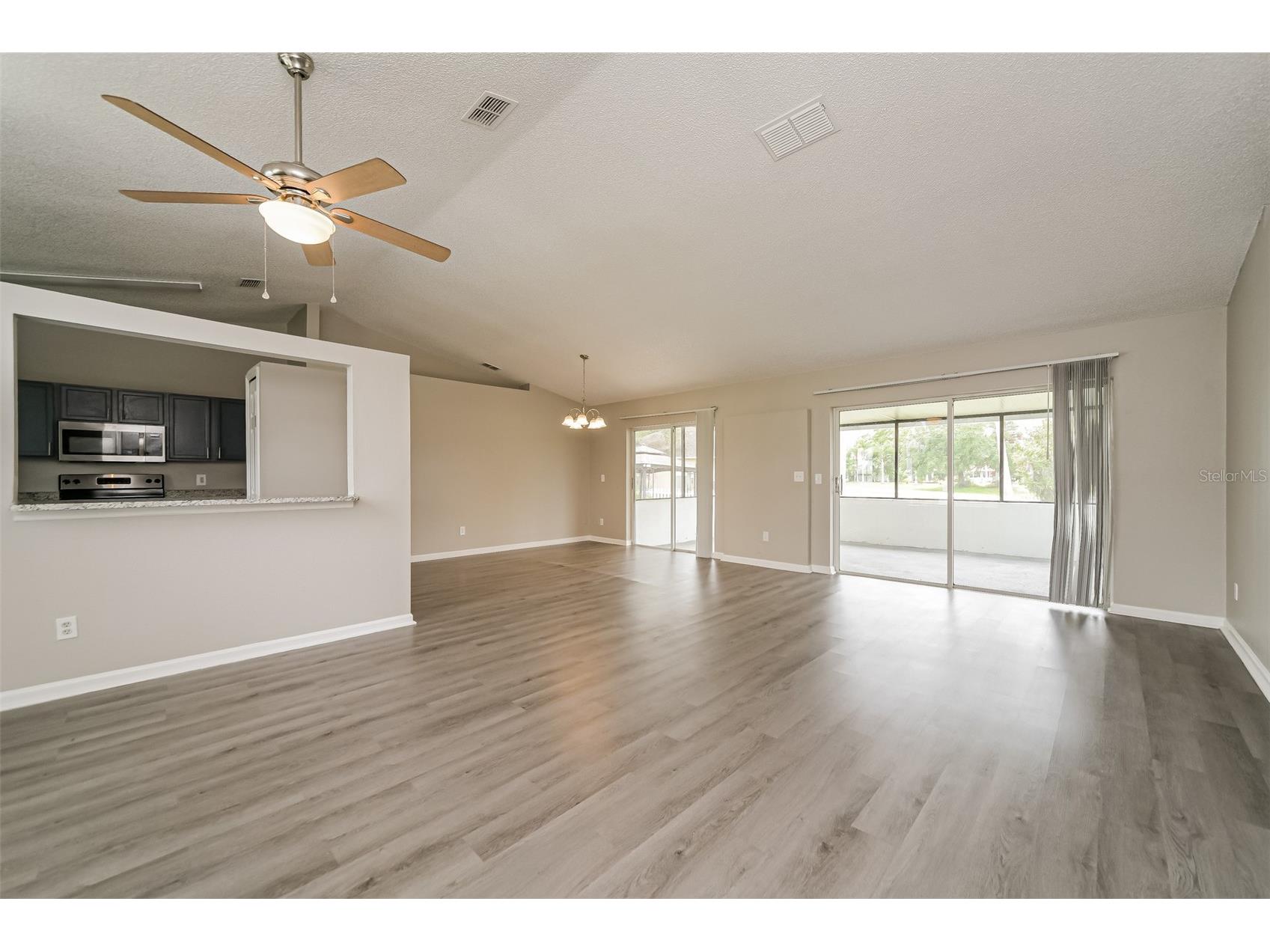 602 Cotulla Drive Kissimmee FL 34758 O6414159 image3