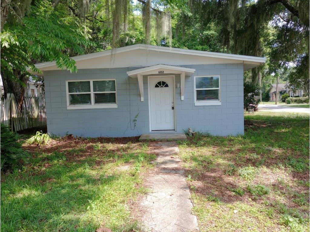 602 E Rich Avenue Deland FL 32724 O6212561 image1