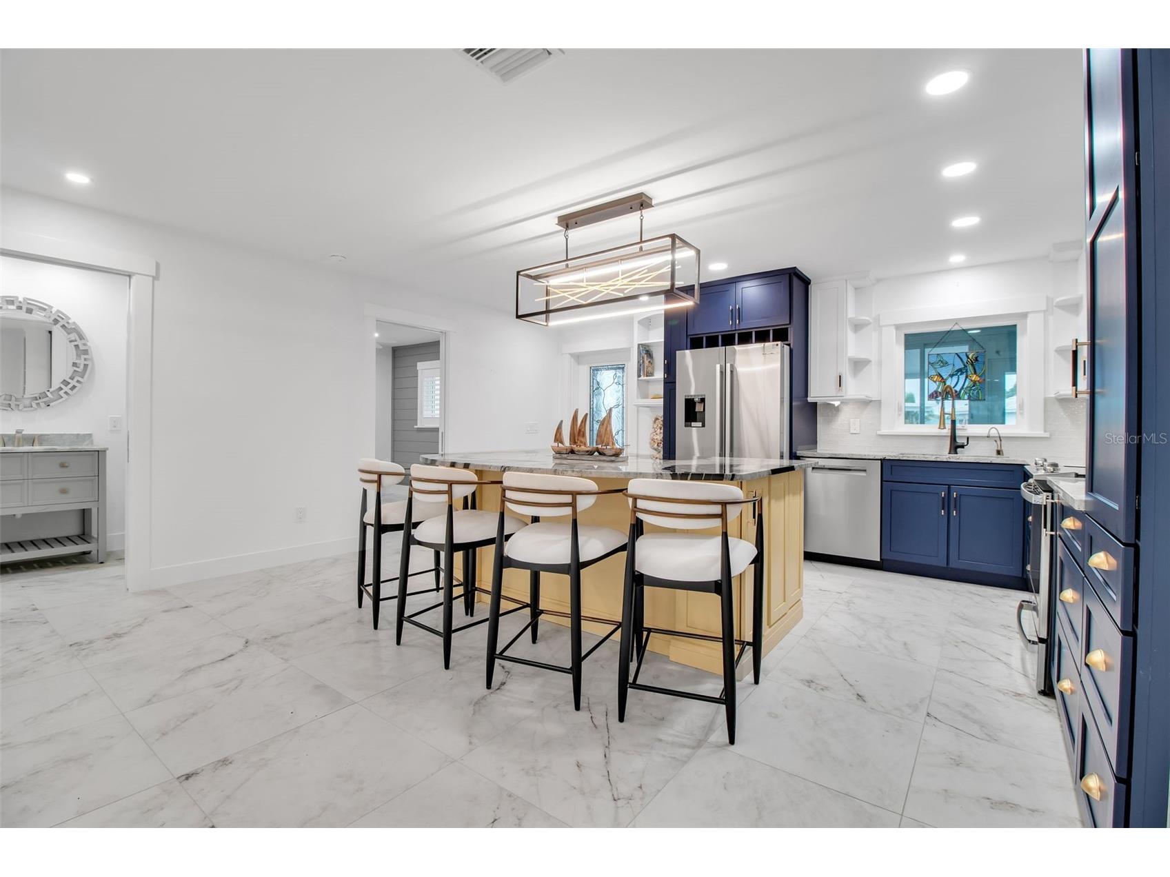 602 Fair Winds Drive #602 Nokomis FL 34275 A4668299 image10