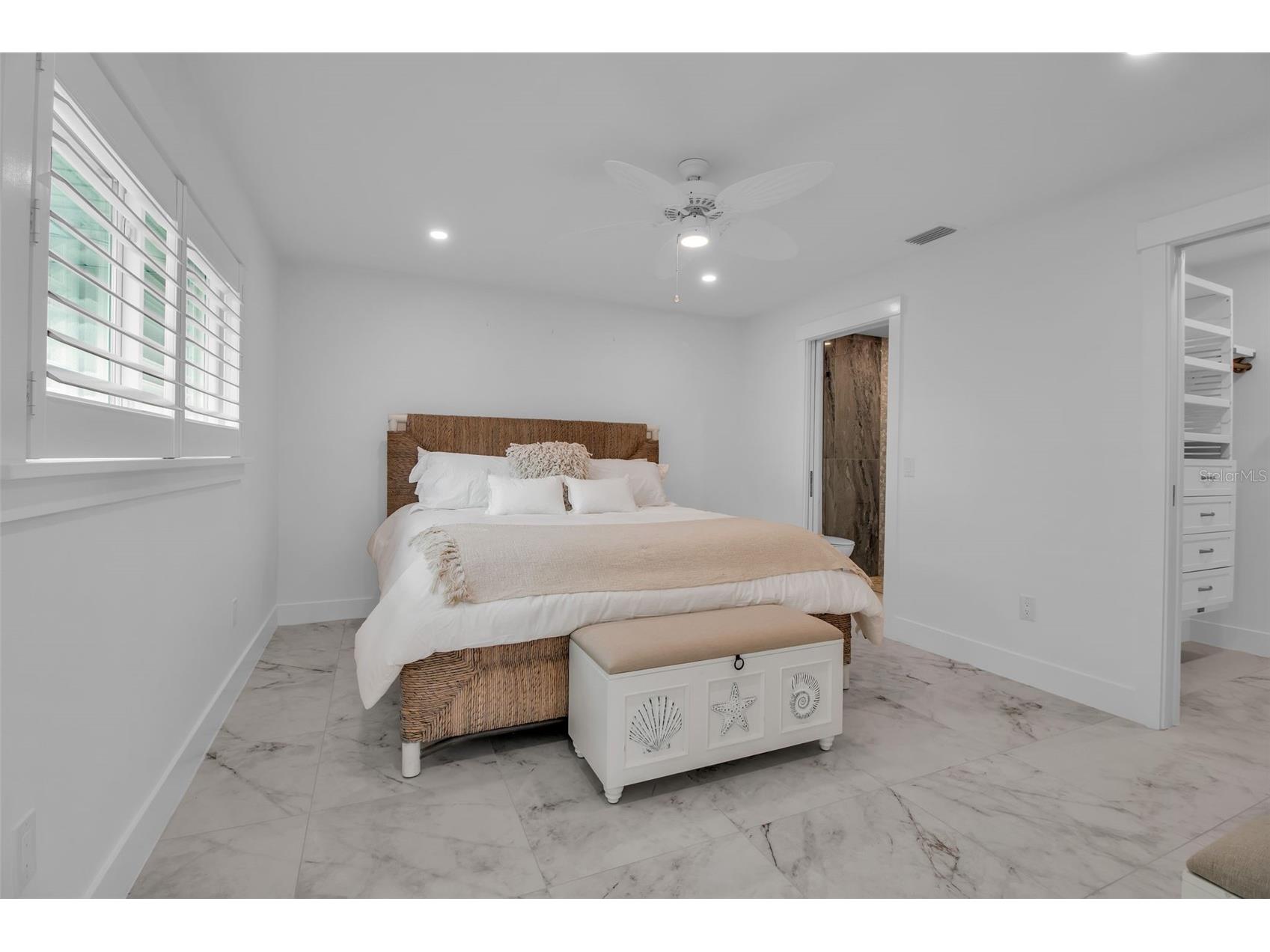 602 Fair Winds Drive #602 Nokomis FL 34275 A4668299 image15