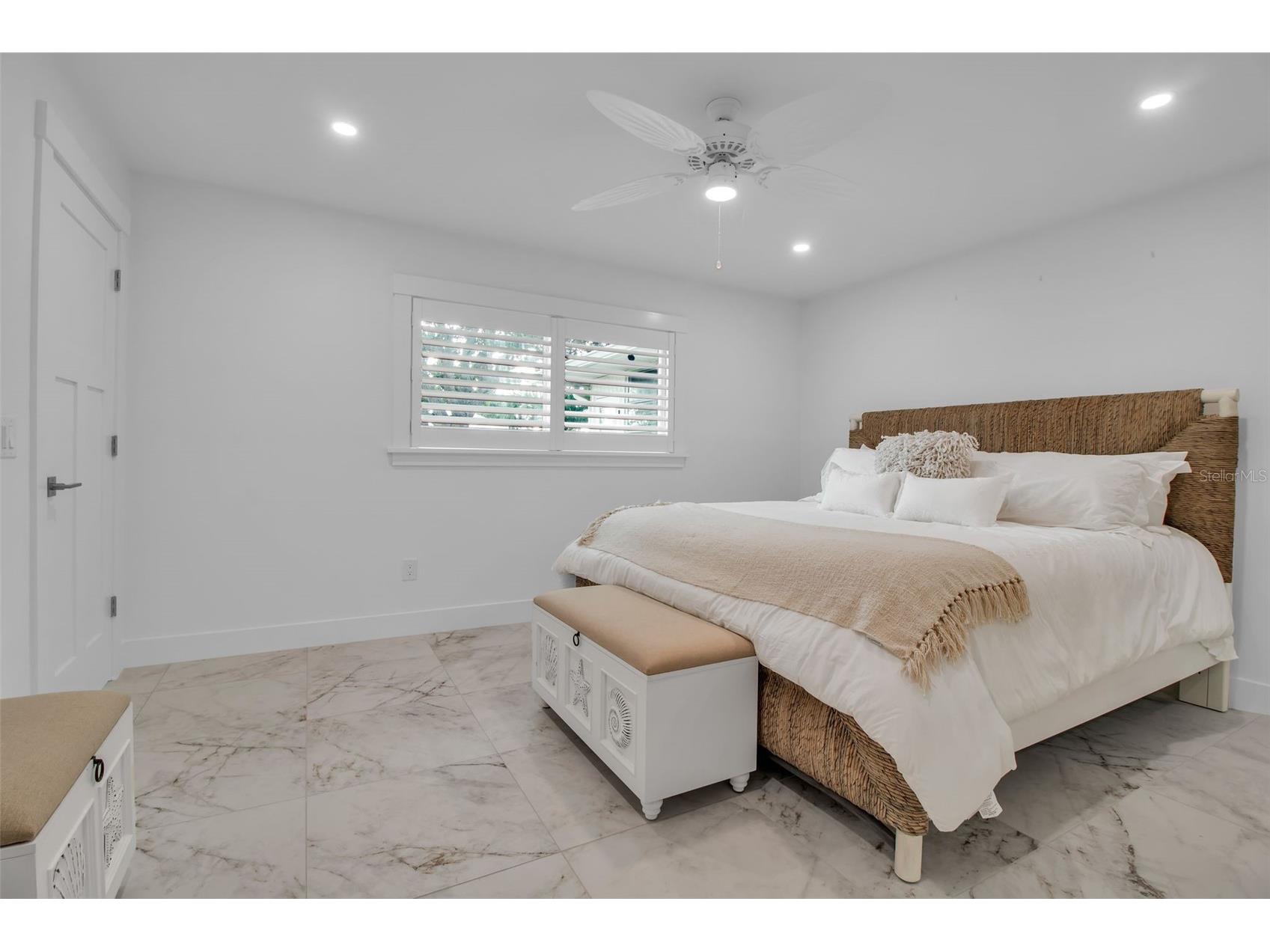 602 Fair Winds Drive #602 Nokomis FL 34275 A4668299 image16