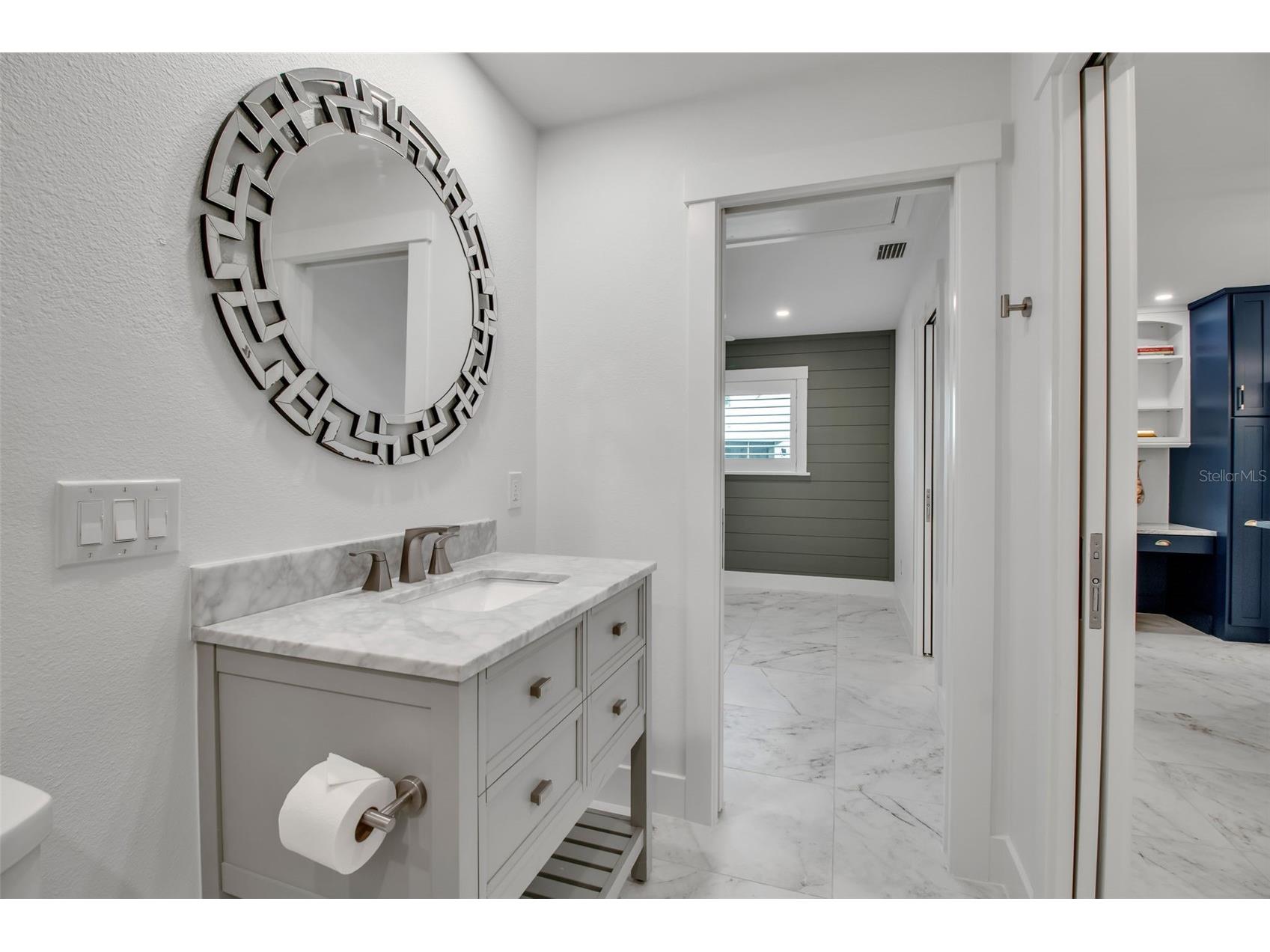 602 Fair Winds Drive #602 Nokomis FL 34275 A4668299 image27