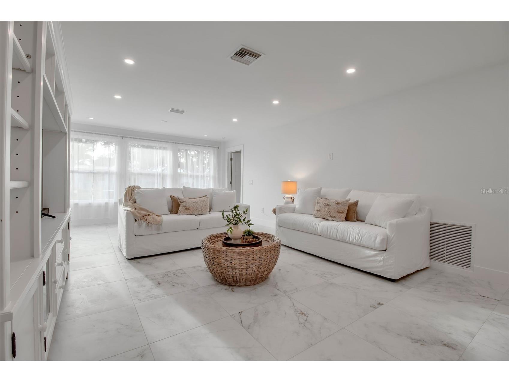 602 Fair Winds Drive #602 Nokomis FL 34275 A4668299 image29