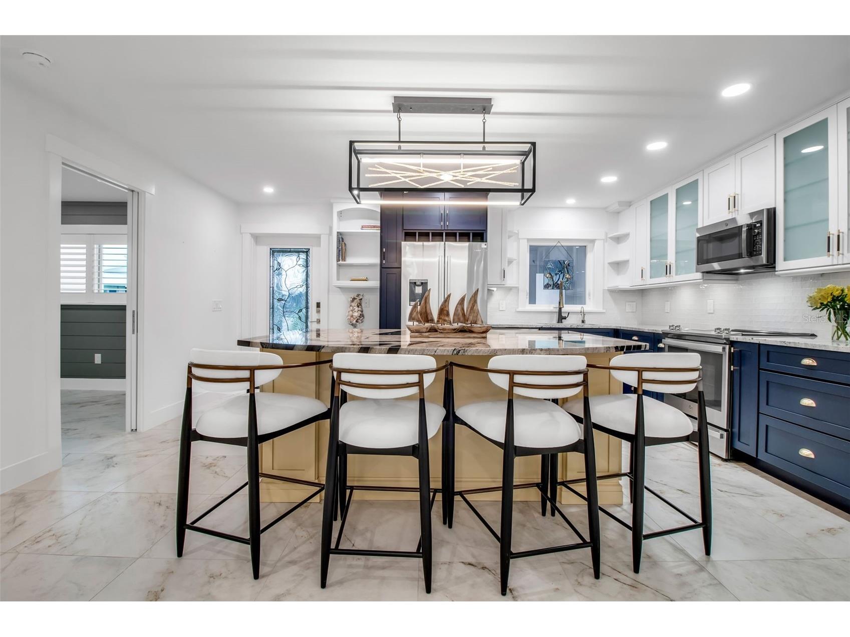 602 Fair Winds Drive #602 Nokomis FL 34275 A4668299 image3