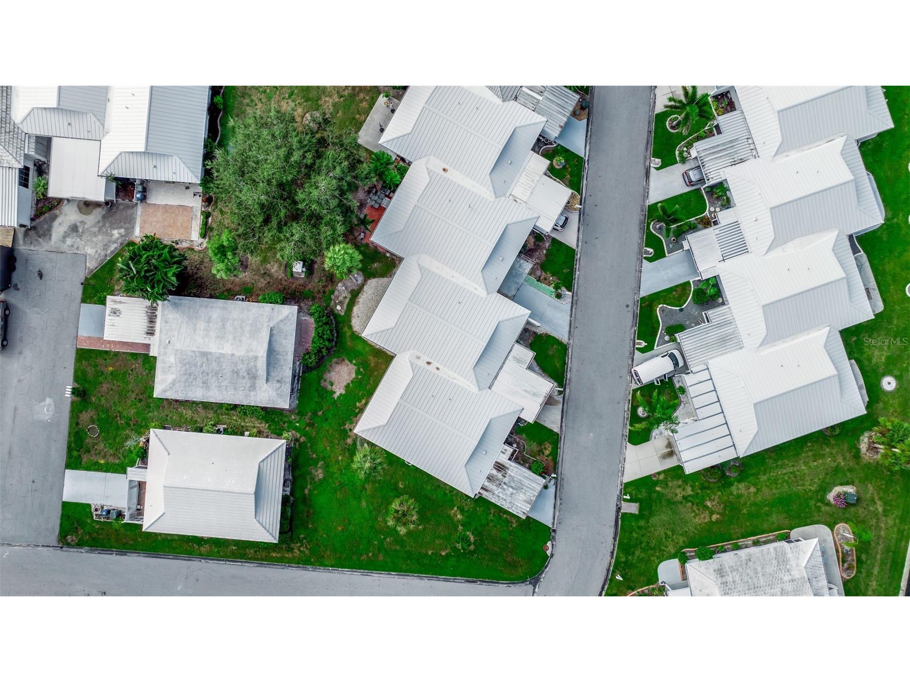 602 Fair Winds Drive #602 Nokomis FL 34275 A4668299 image34