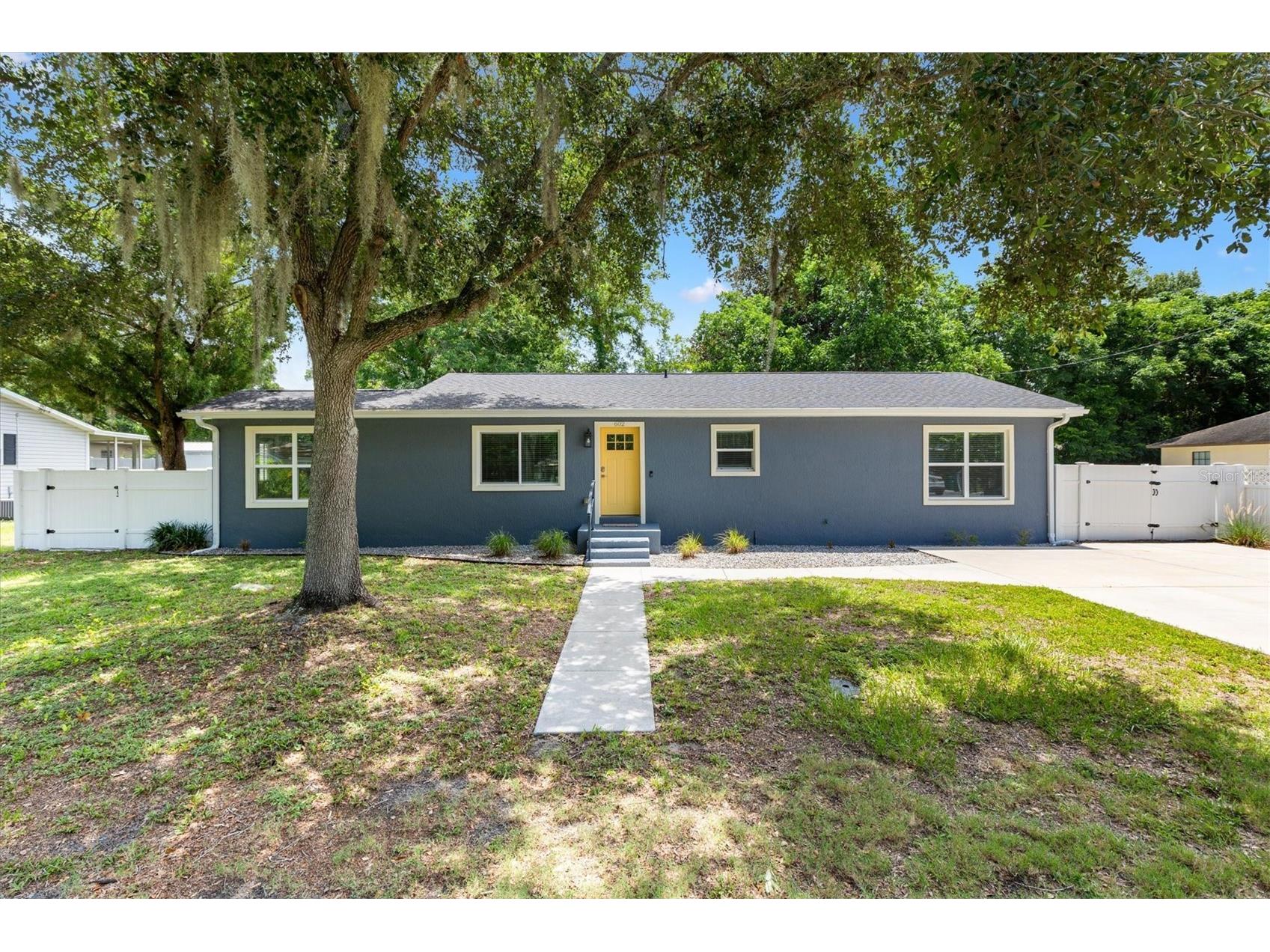 602 Gray Avenue Wildwood FL 34785 G5113990 image1