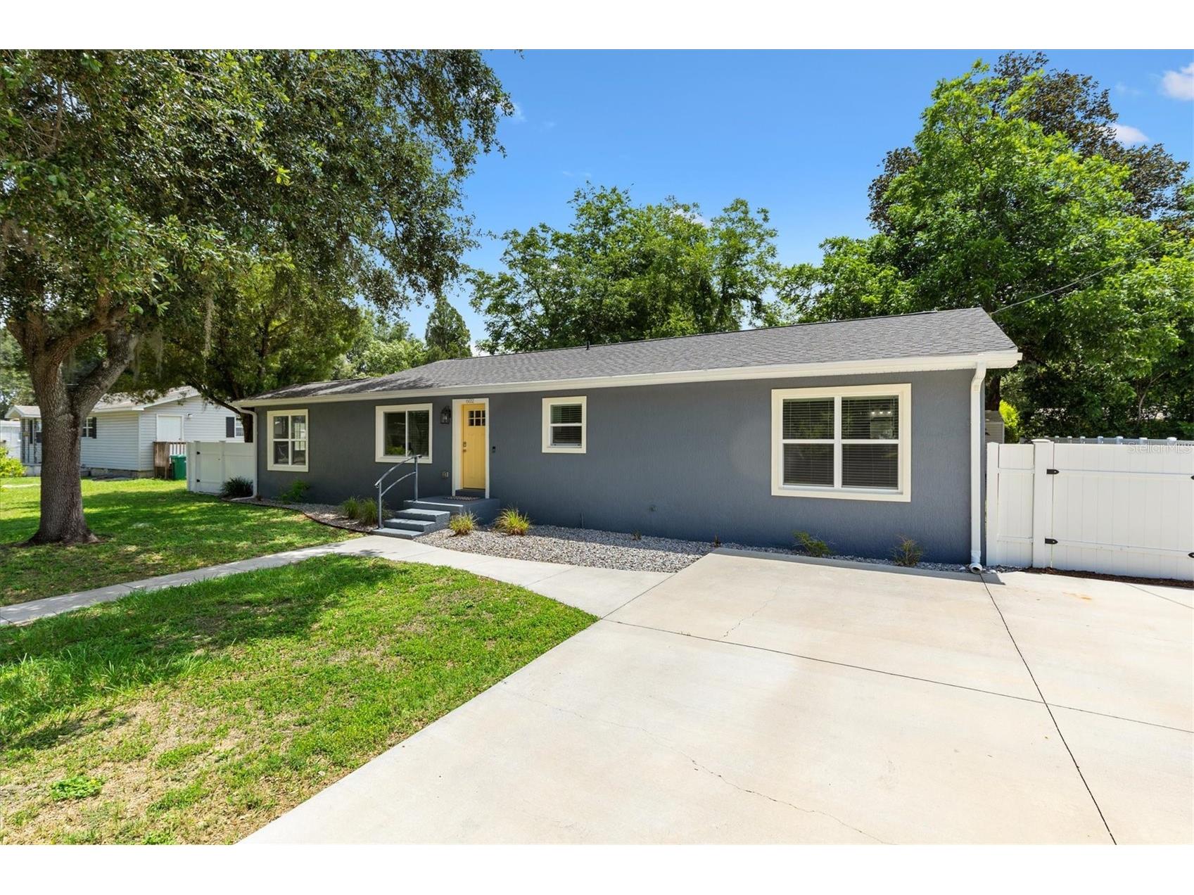 602 Gray Avenue Wildwood FL 34785 G5113990 image2