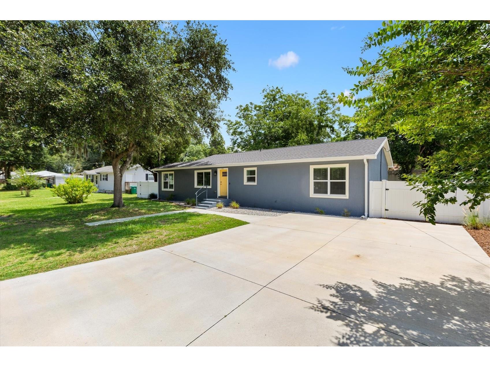 602 Gray Avenue Wildwood FL 34785 G5113990 image4