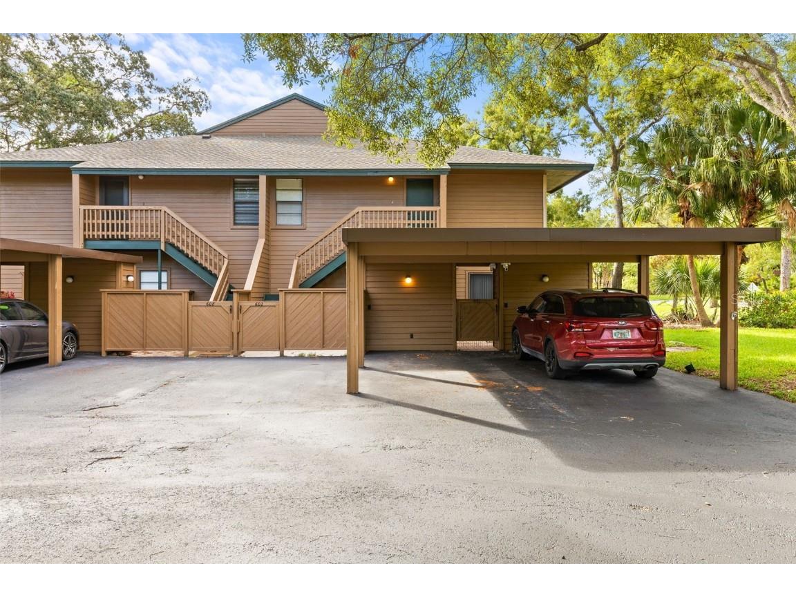 602 Lennox Road W #602 Palm Harbor FL 34683 T3511818 image1
