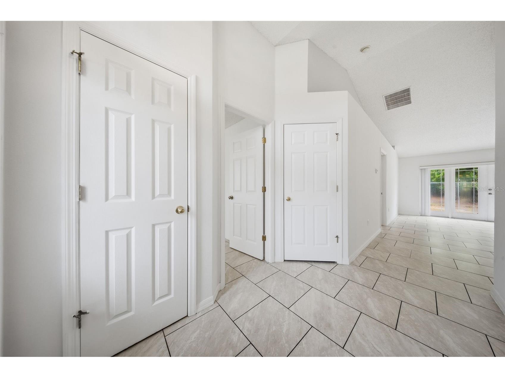 602 Messina Way Kissimmee FL 34758 O6387435 image4