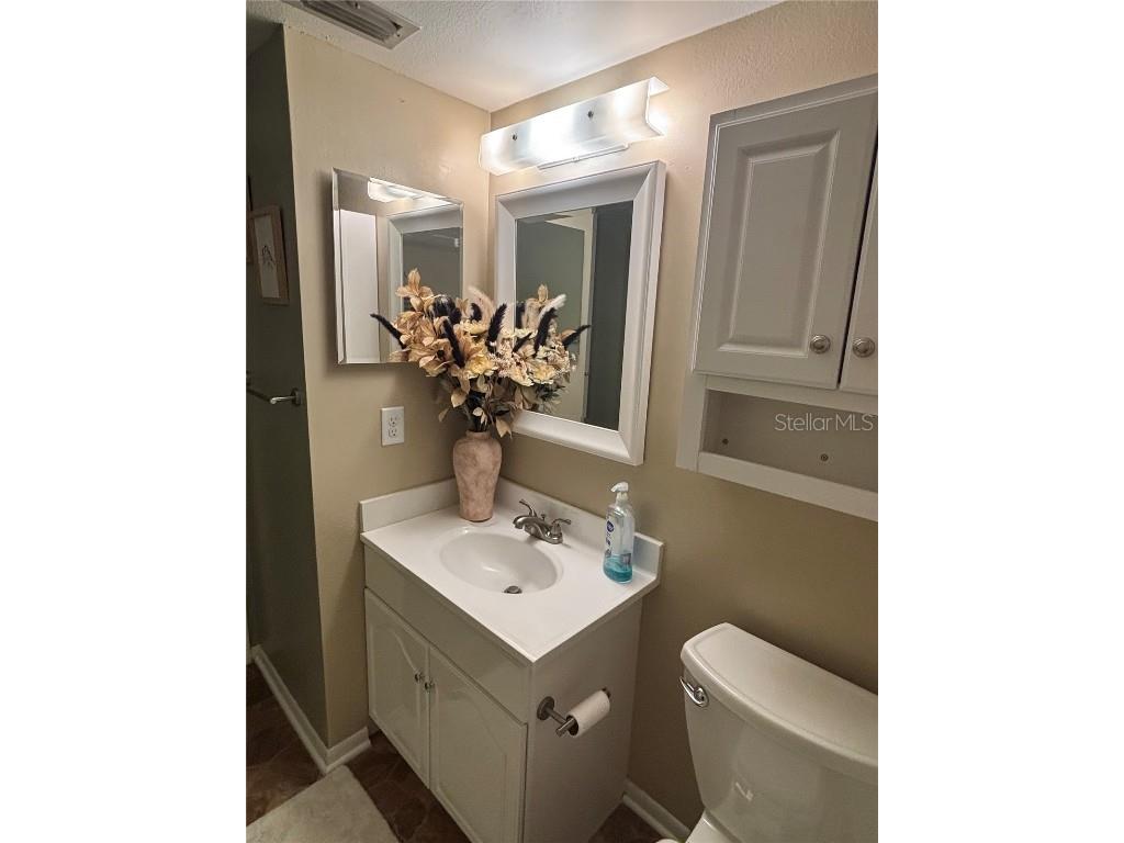 602 Midway Drive #A Ocala FL 34472 OM706448 image14