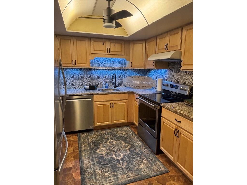 602 Midway Drive #A Ocala FL 34472 OM706448 image5