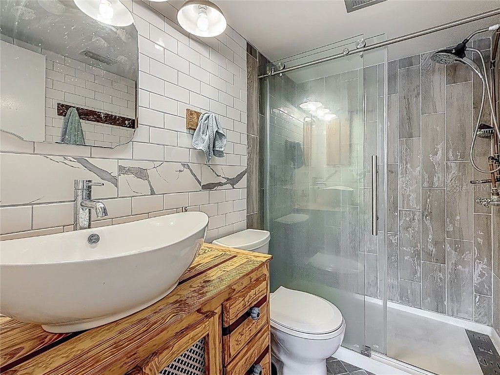 602 Mindy Drive Largo FL 33771 TB8387820 image16