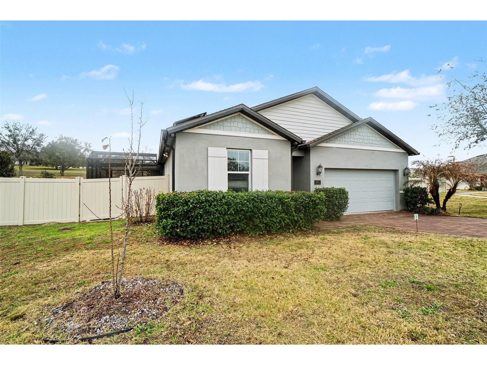 602 Napoli Way Howey In The Hills FL 34737 O6387624 image2