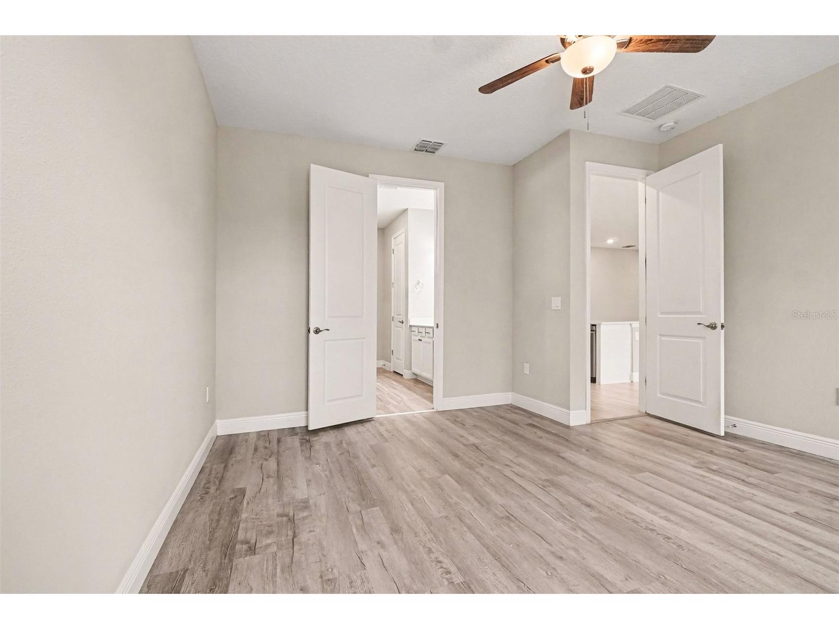 602 Napoli Way Howey In The Hills FL 34737 O6387624 image24