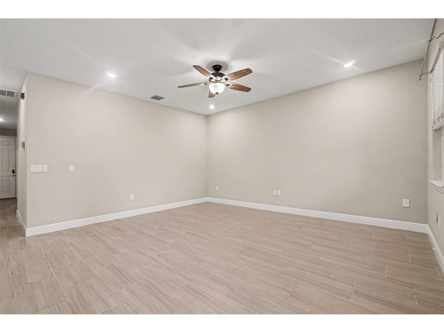 602 Napoli Way Howey In The Hills FL 34737 O6387624 image25