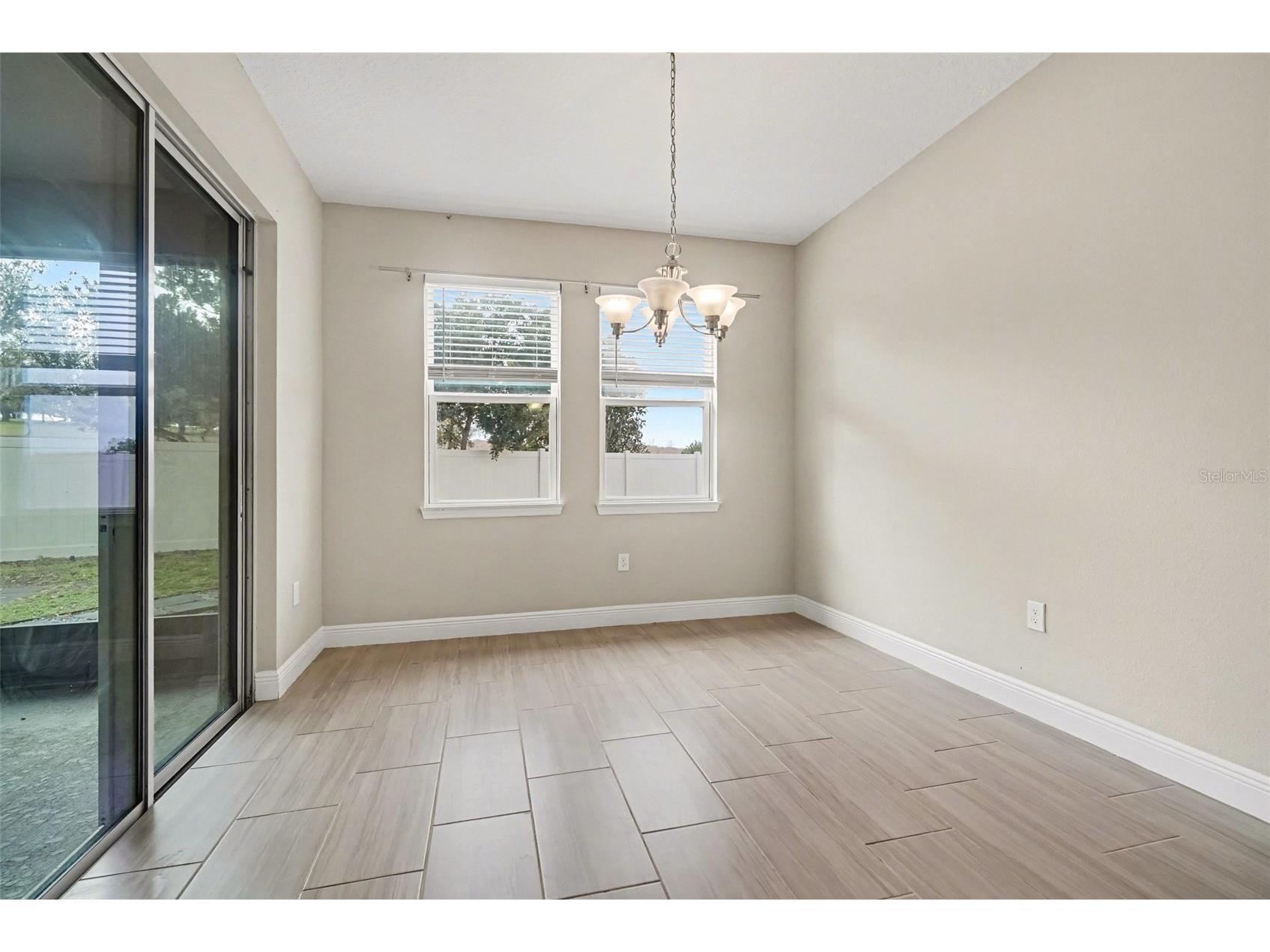 602 Napoli Way Howey In The Hills FL 34737 O6387624 image6