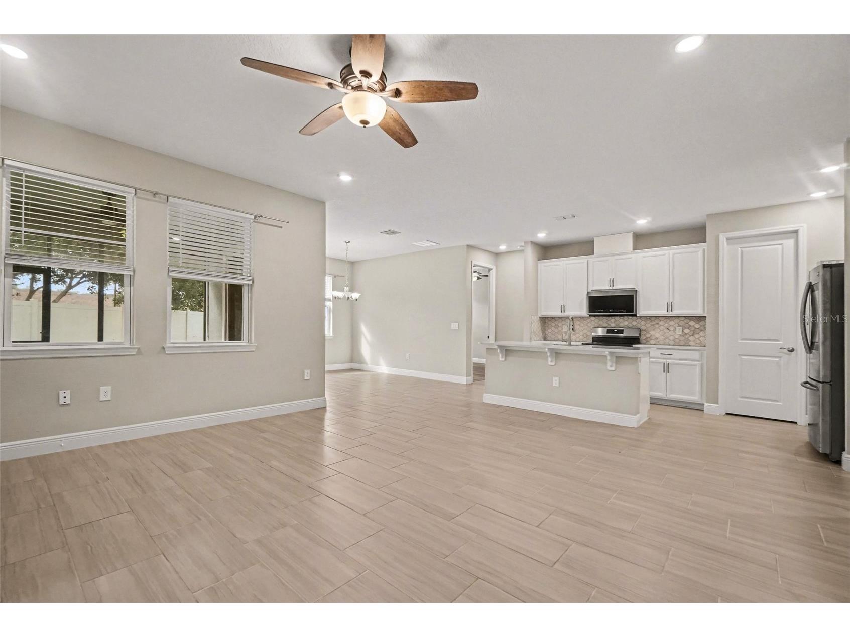 602 Napoli Way Howey In The Hills FL 34737 O6387624 image8