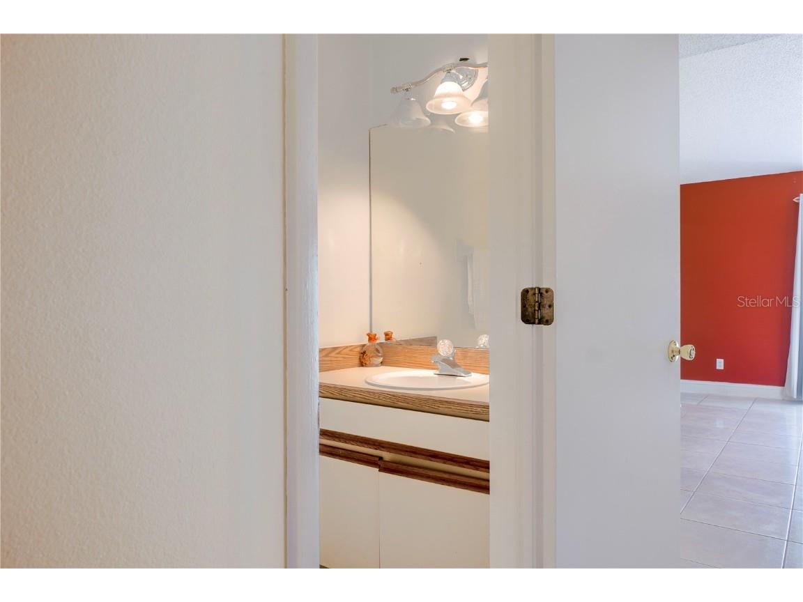 602 Oak Manor Circle Orlando FL 32825 O6358367 image9