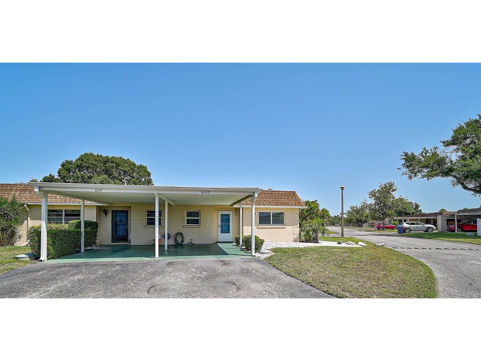602 Park Circle Bradenton FL 34207 A4652517 image32
