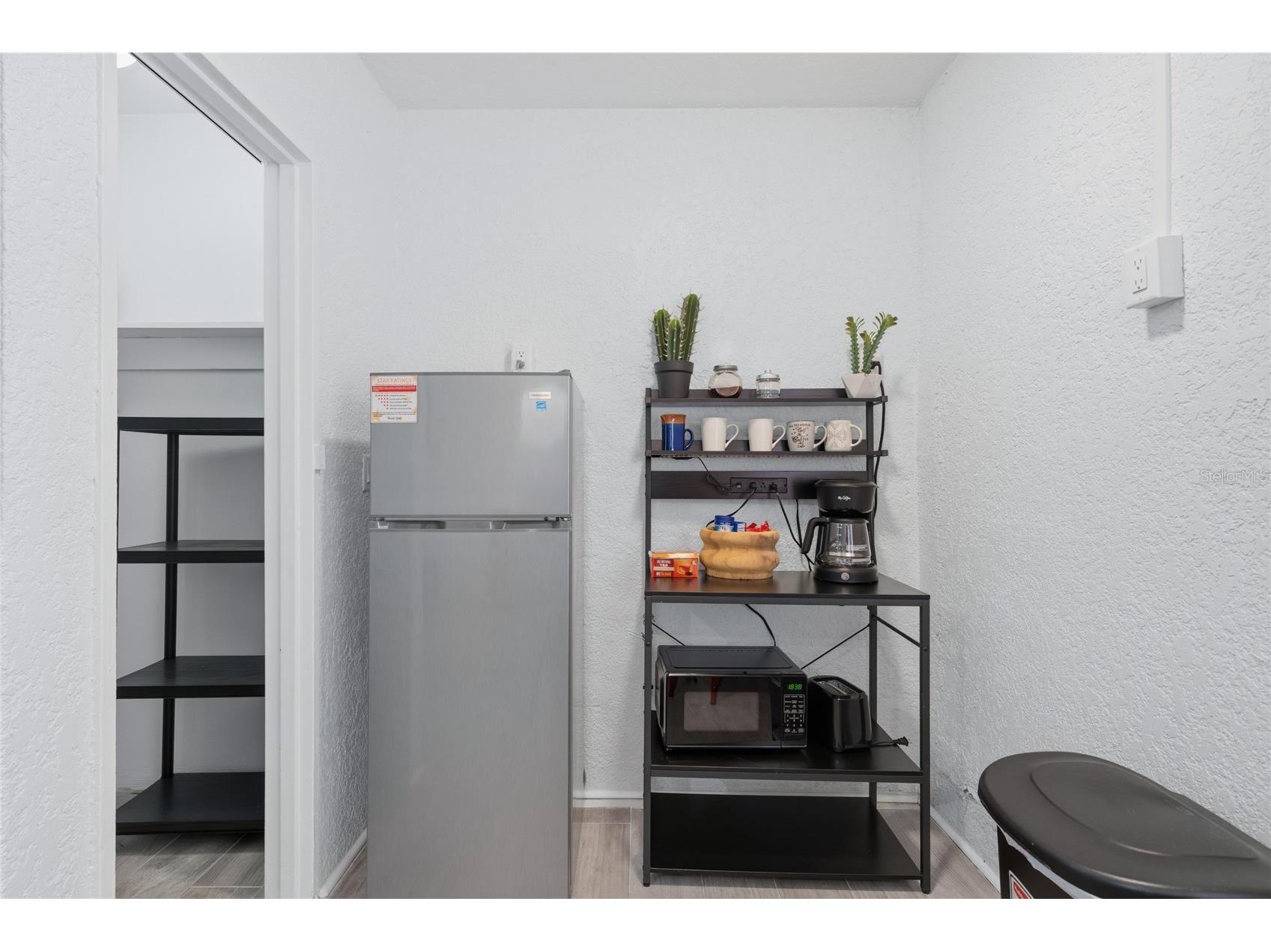 602 Poinsettia Avenue Clearwater Beach FL 33767 TB8500547 image4