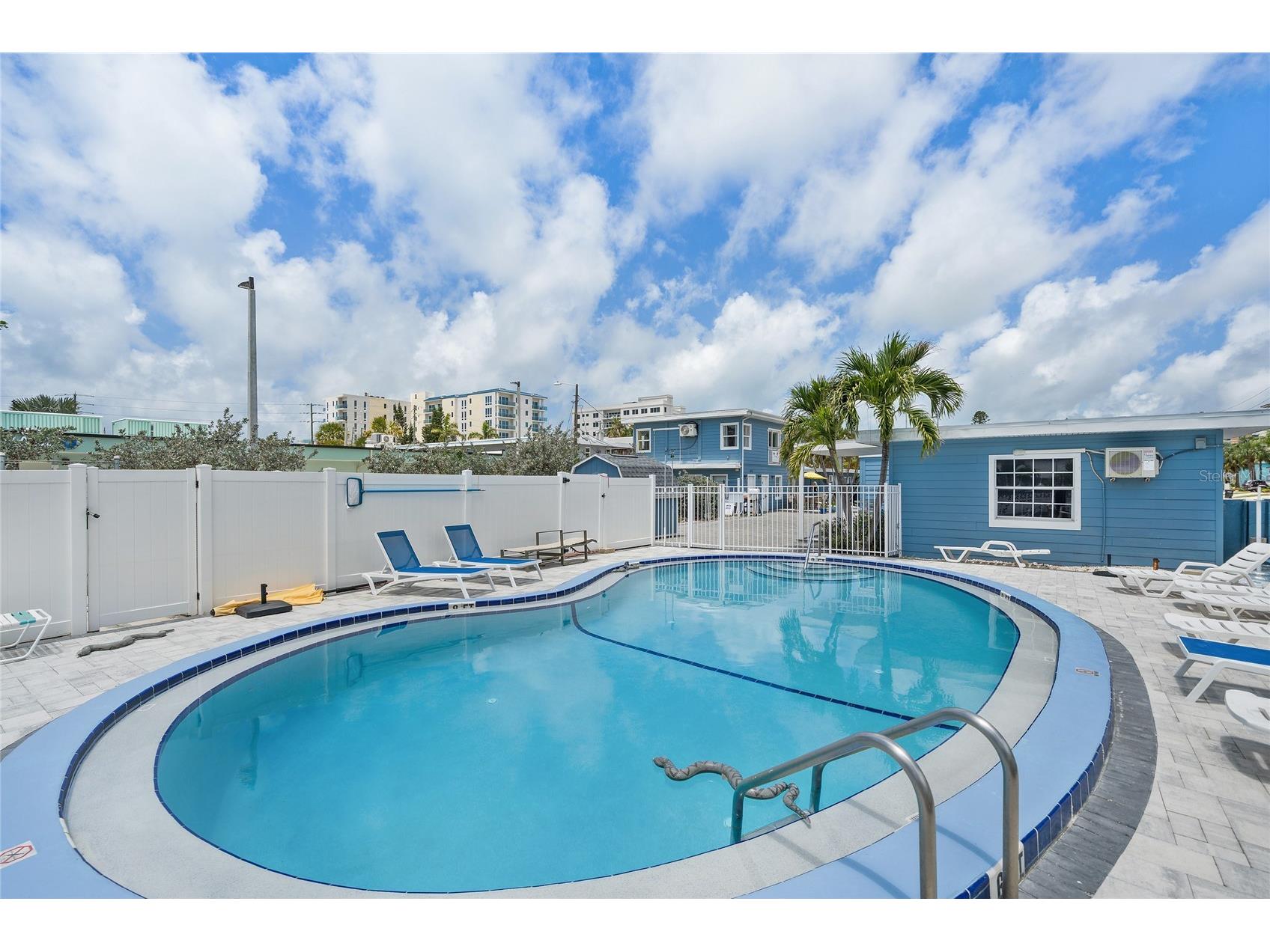 602 Poinsettia Avenue Clearwater Beach FL 33767 TB8500547 image41