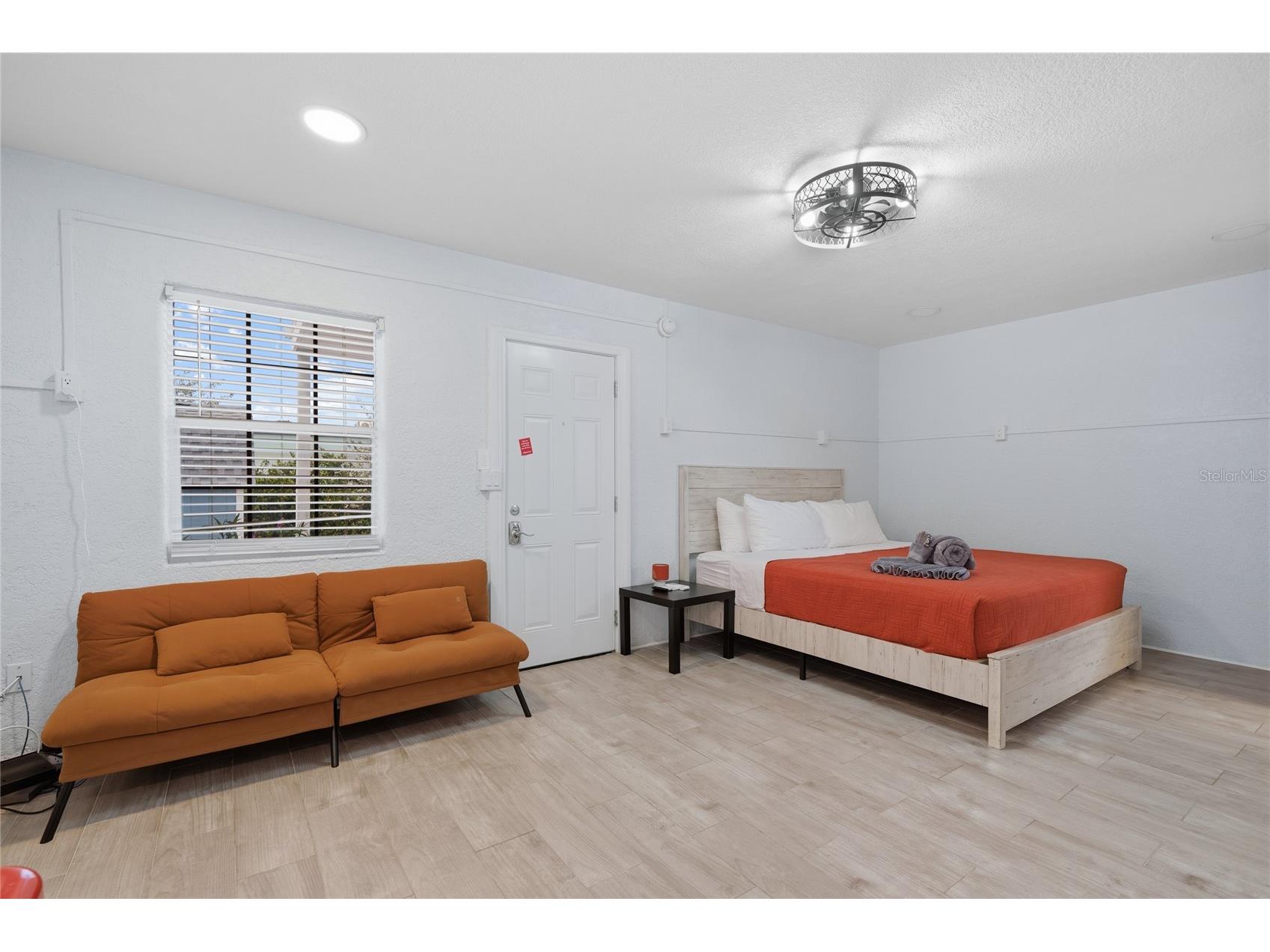 602 Poinsettia Avenue Clearwater Beach FL 33767 TB8500547 image5