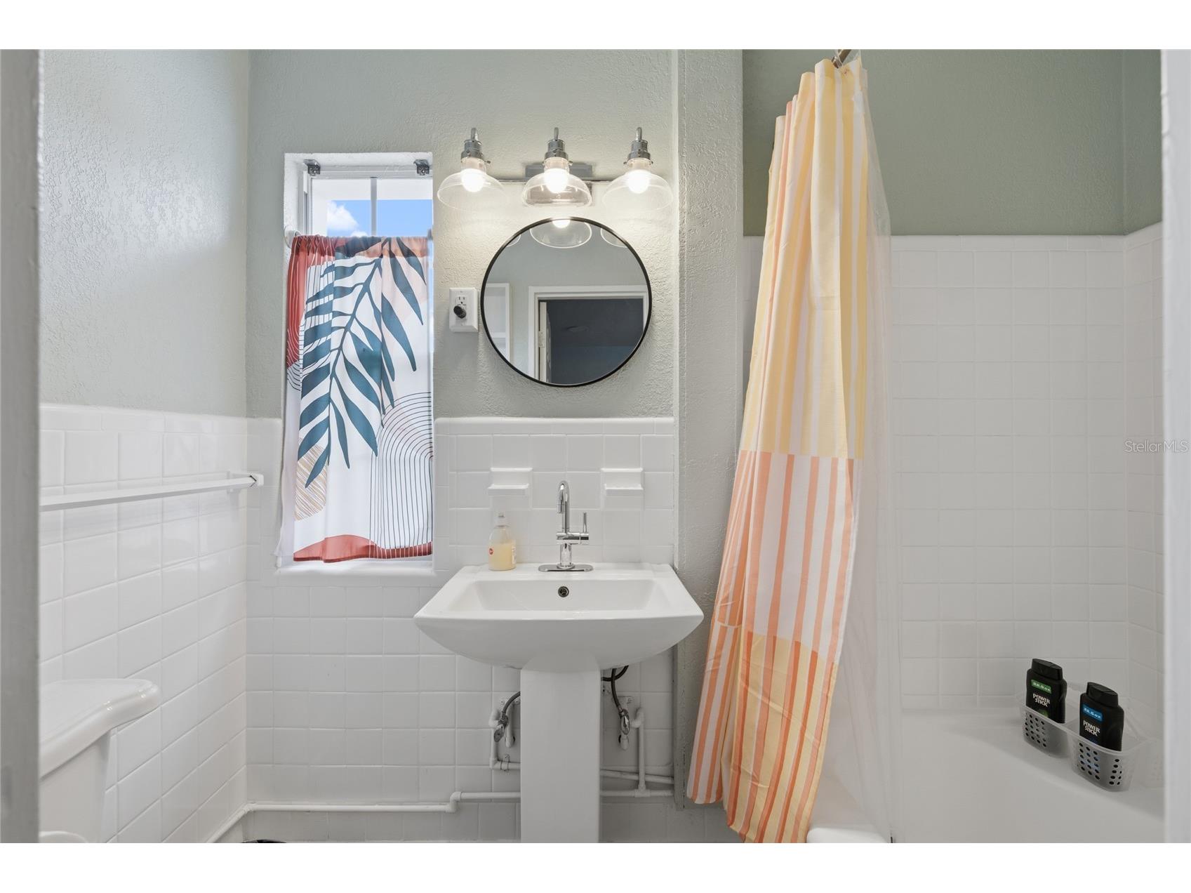 602 Poinsettia Avenue Clearwater Beach FL 33767 TB8500547 image8