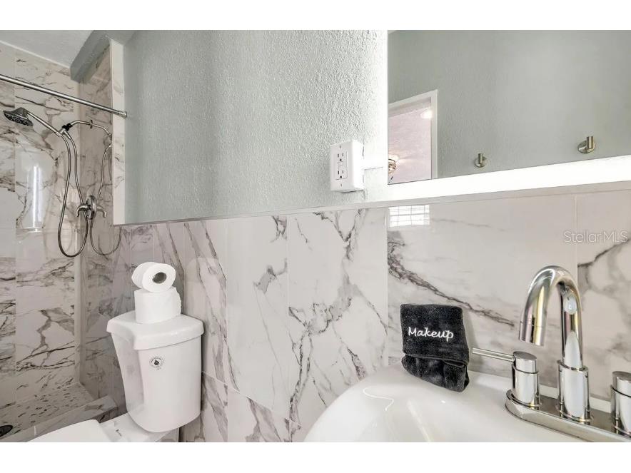 602 Poinsettia Avenue Clearwater Beach FL 33767 TB8500556 image11