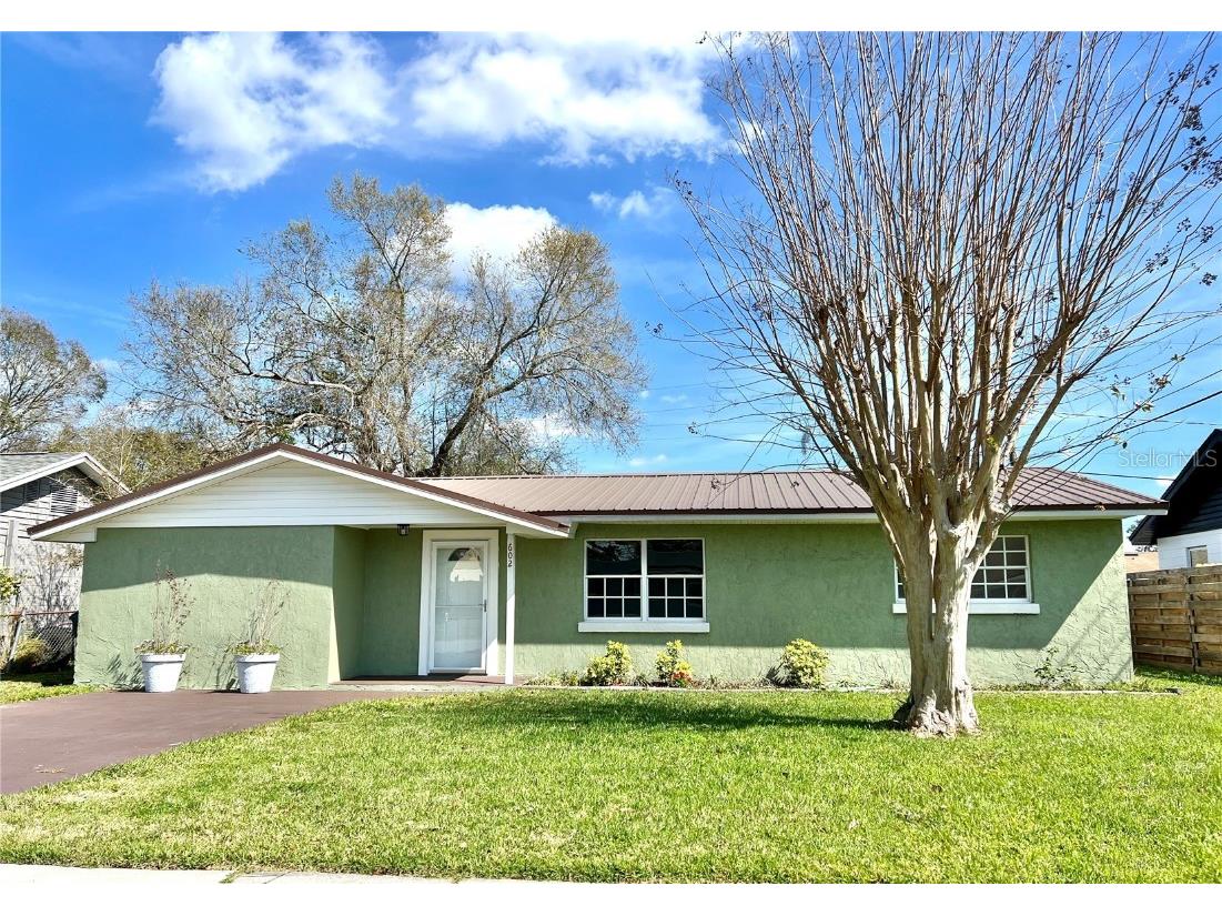 602 Robert Avenue Winter Haven FL 33880 P4924663 image1