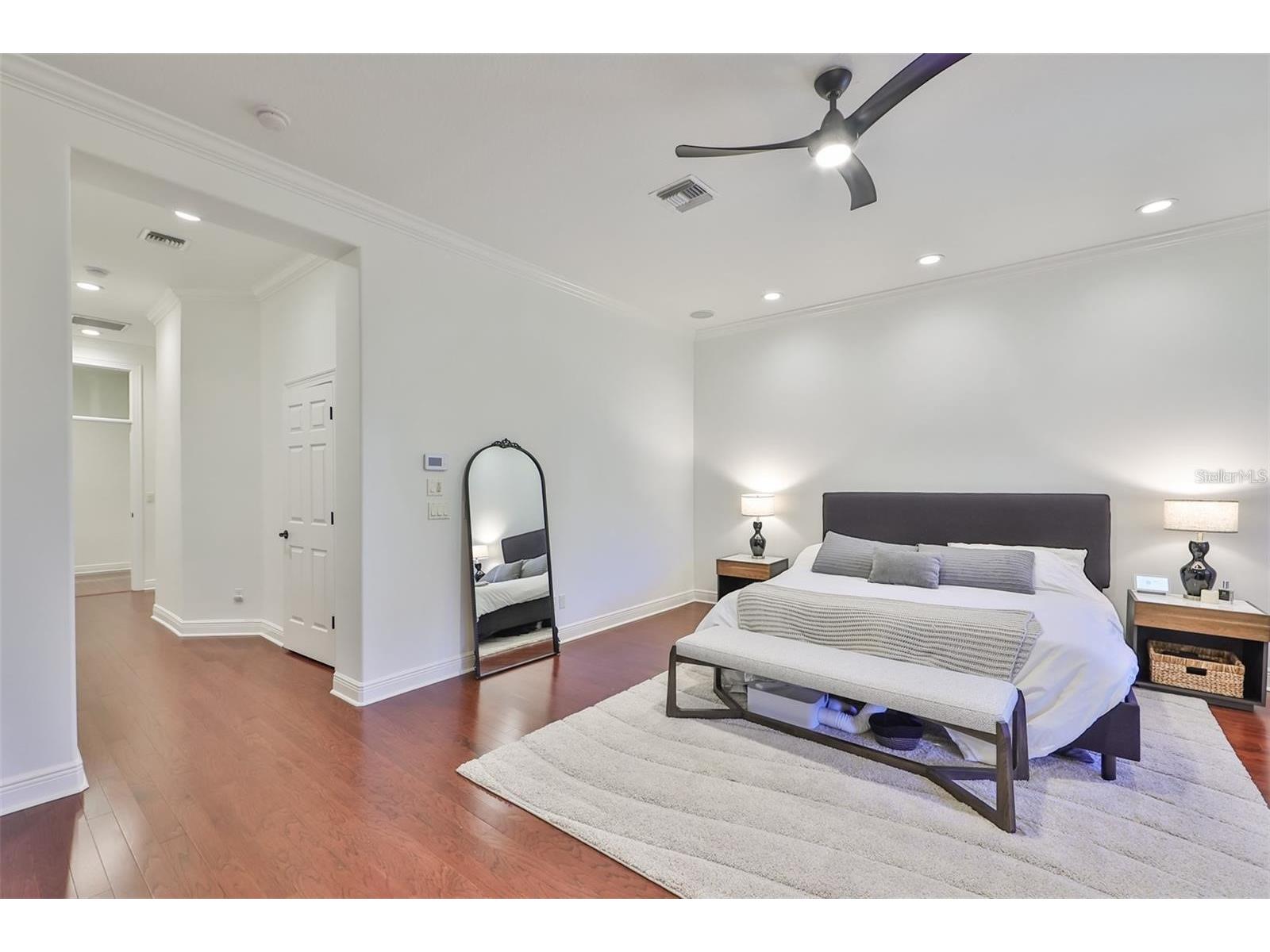 602 Saxony Boulevard Saint Petersburg FL 33716 TB8508486 image23