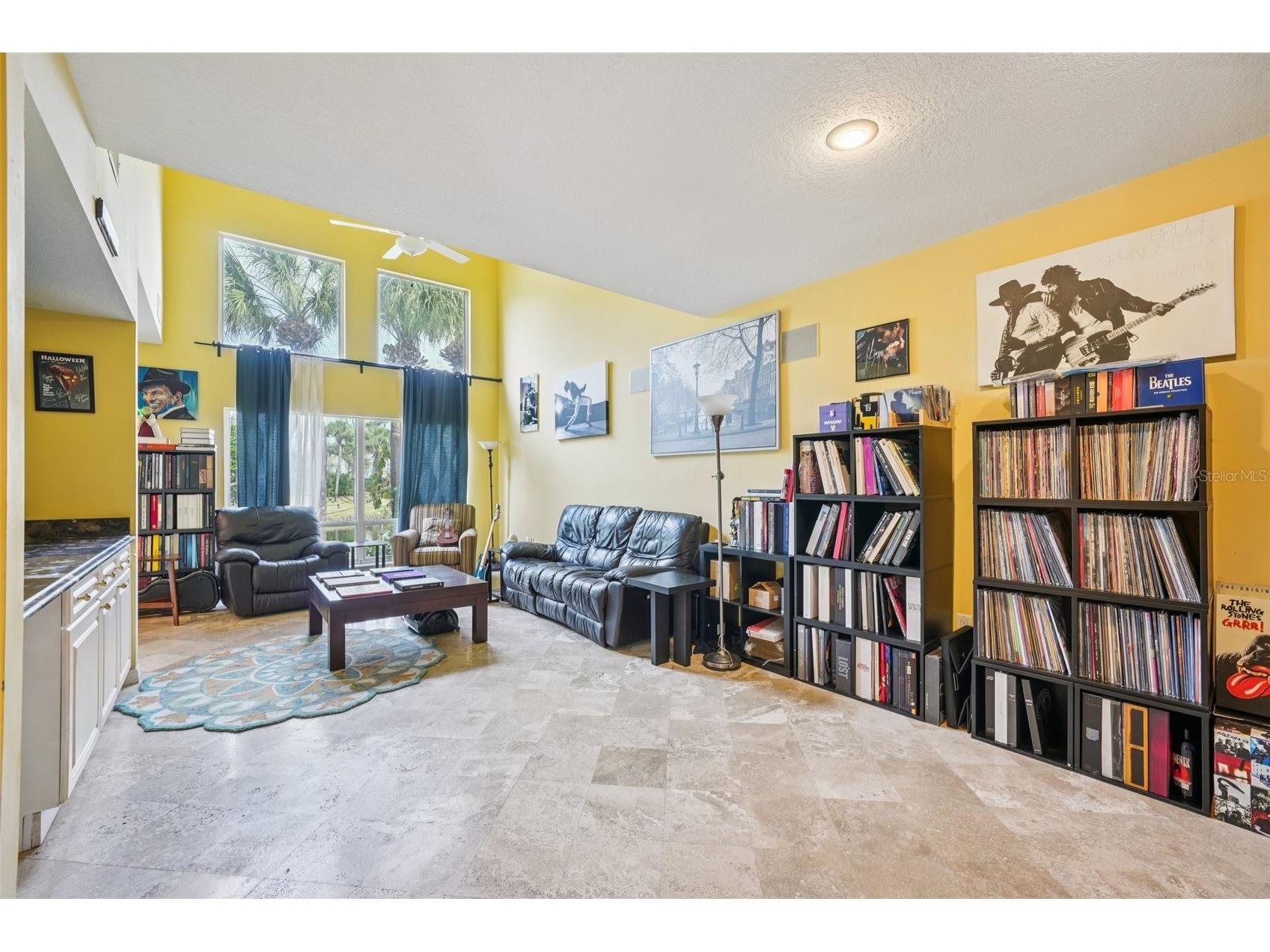 602 Seabreeze Court Tampa FL 33602 - POND TB8475254 image10