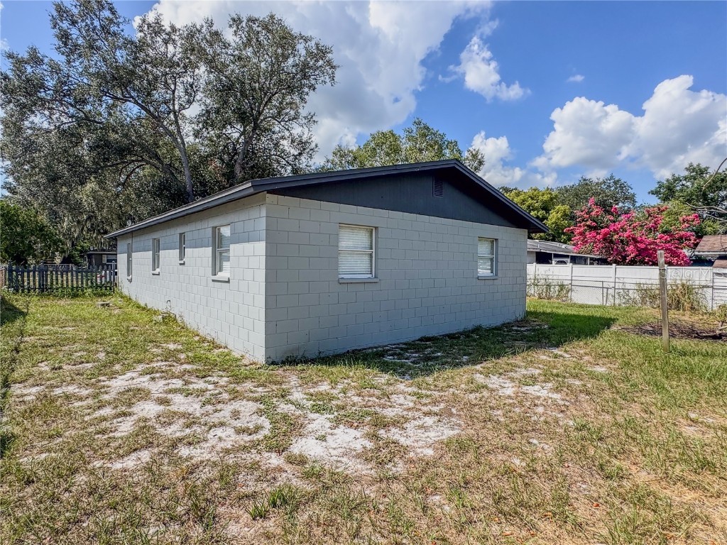 602 Taylor Boulevard Winter Haven FL 33880 P4936558 image5