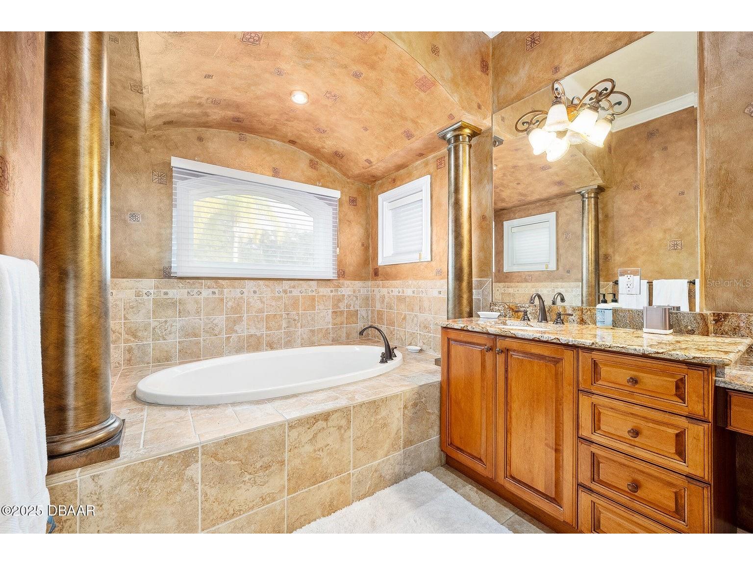 602 Tomoka Avenue Ormond Beach FL 32174 FC317608 image82