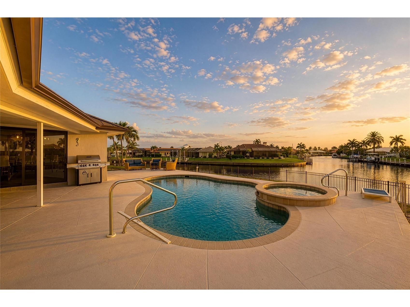 602 Via Tunis Punta Gorda FL 33950 C7528108 image3