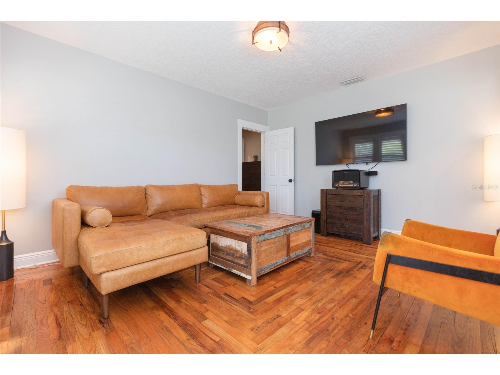 602 W Hilda Street Tampa FL 33603 TB8519583 image5