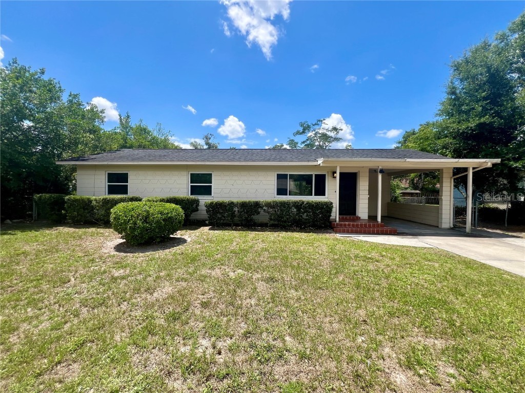 602 W Hogle Avenue Deland FL 32720 V4936871 image1