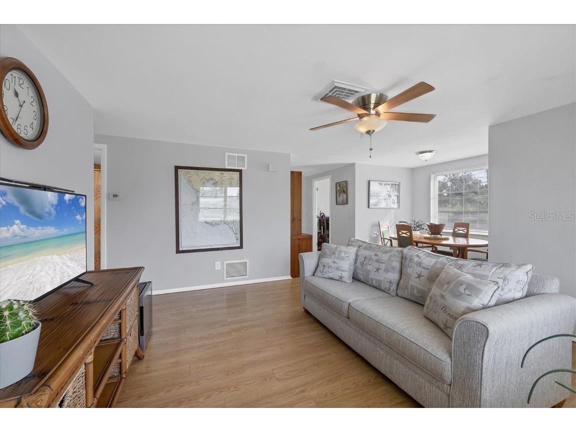 602 W Perry Street Englewood FL 34223 D6144317 image9