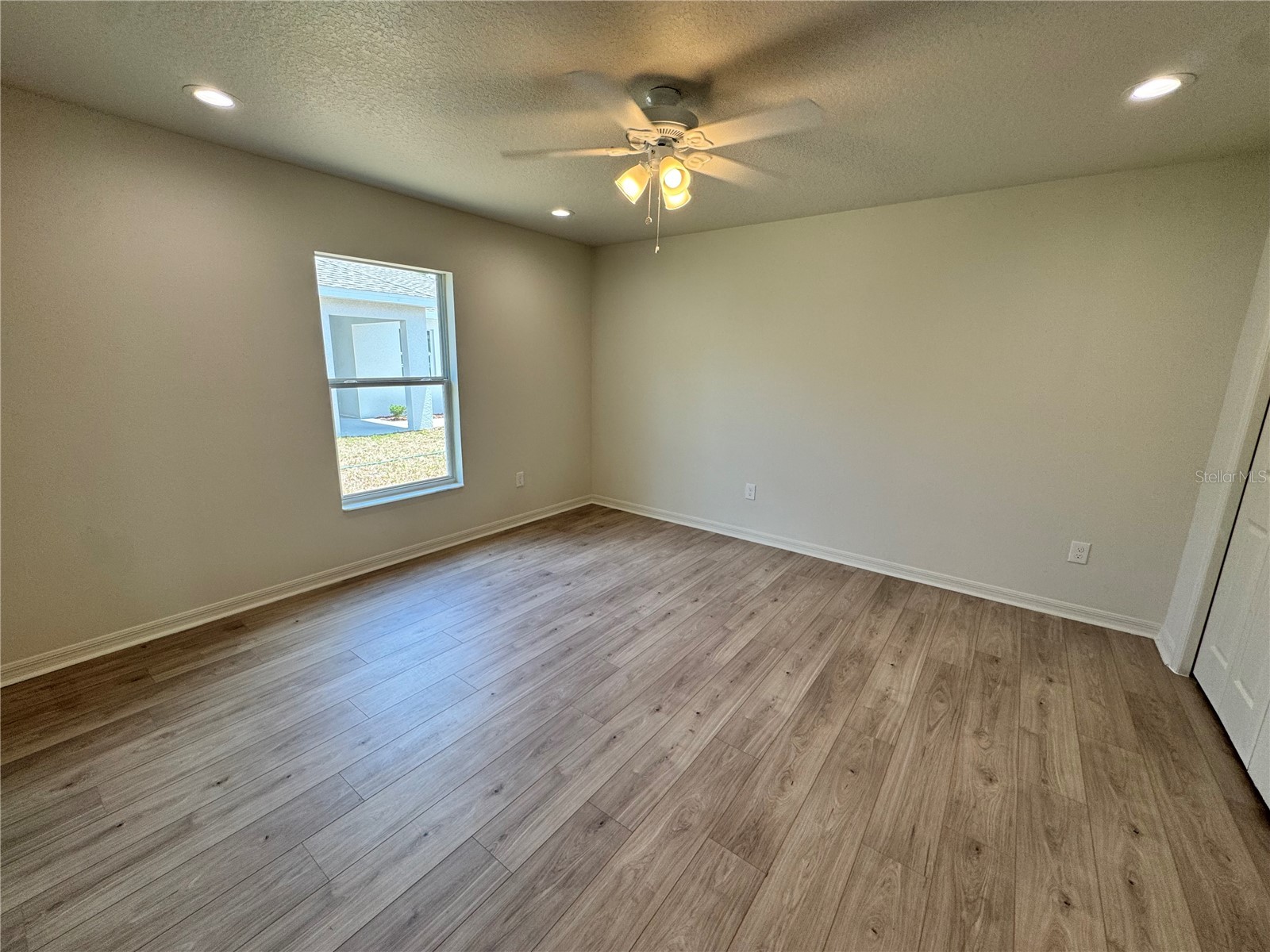 6020 12th Street Zephyrhills FL 33542 TB8519622 image46