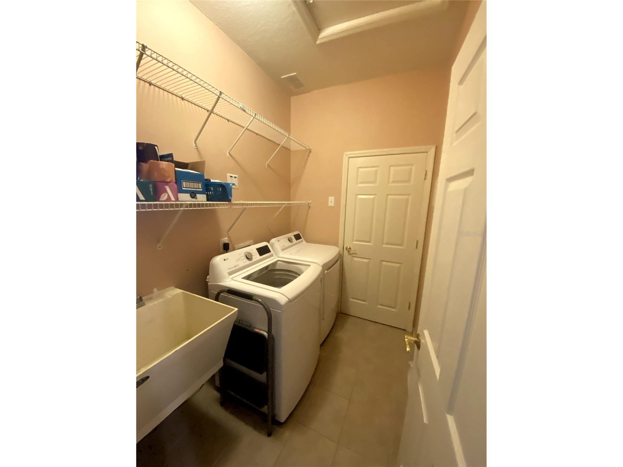 6020 Martinglade Place Lithia FL 33547 A4683584 image18