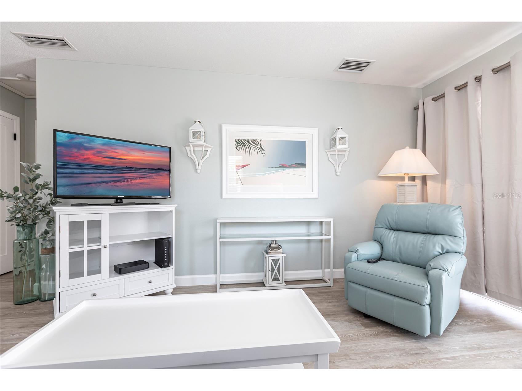 6020 Midnight Pass Road #11 Sarasota FL 34242 TB8467599 image8