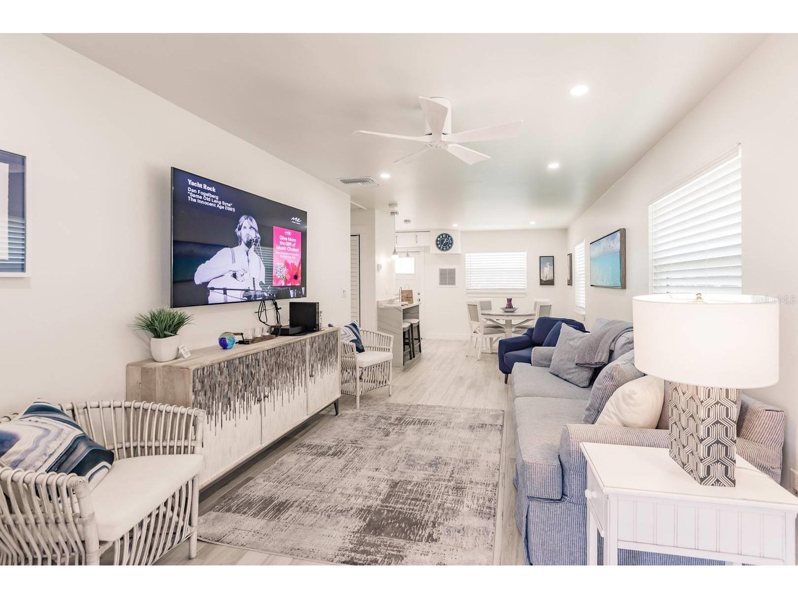 6020 Midnight Pass Road #12 Sarasota FL 34242 TB8467748 image2