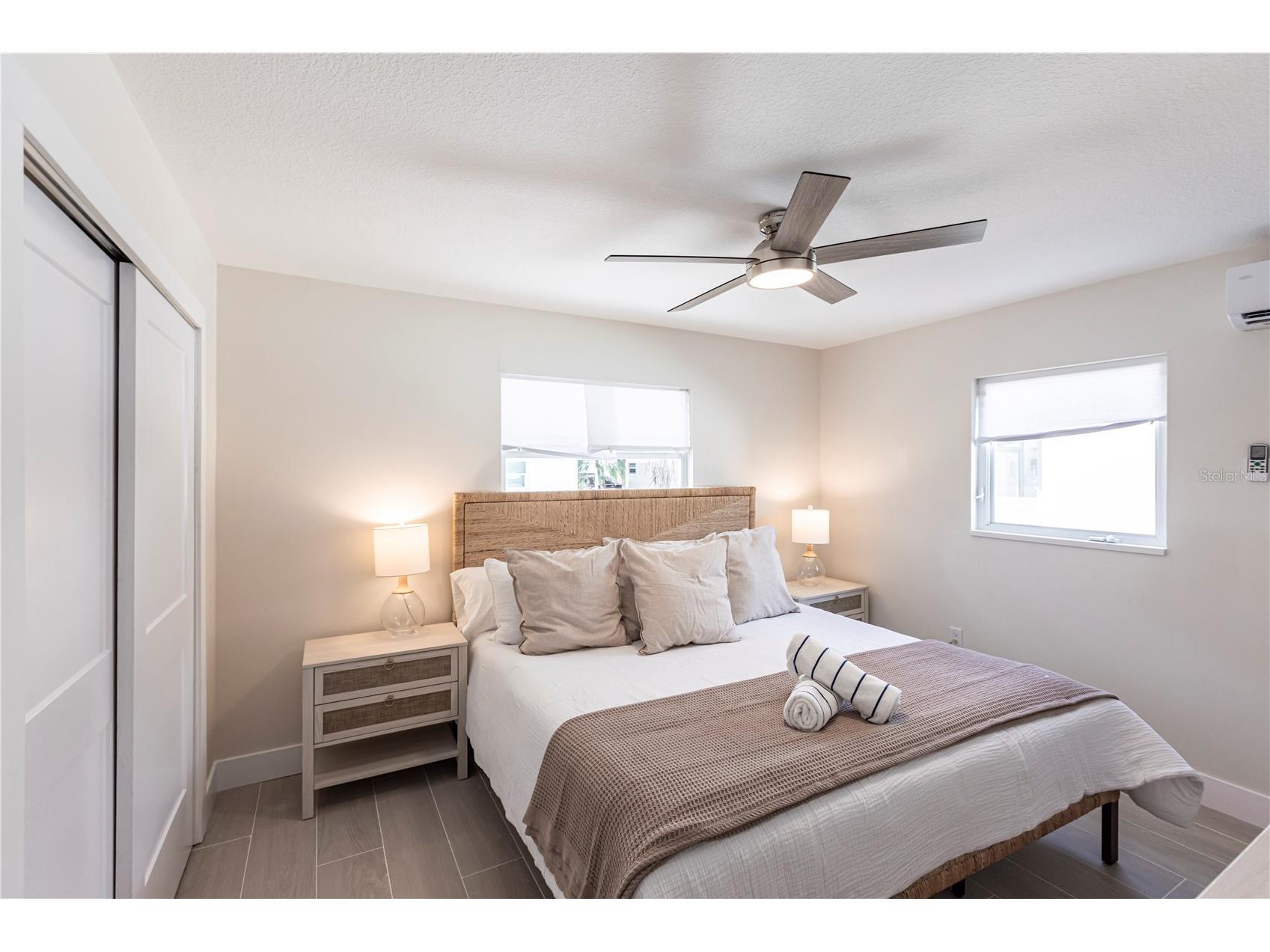 6020 Midnight Pass Road #15 Sarasota FL 34242 TB8467623 image11