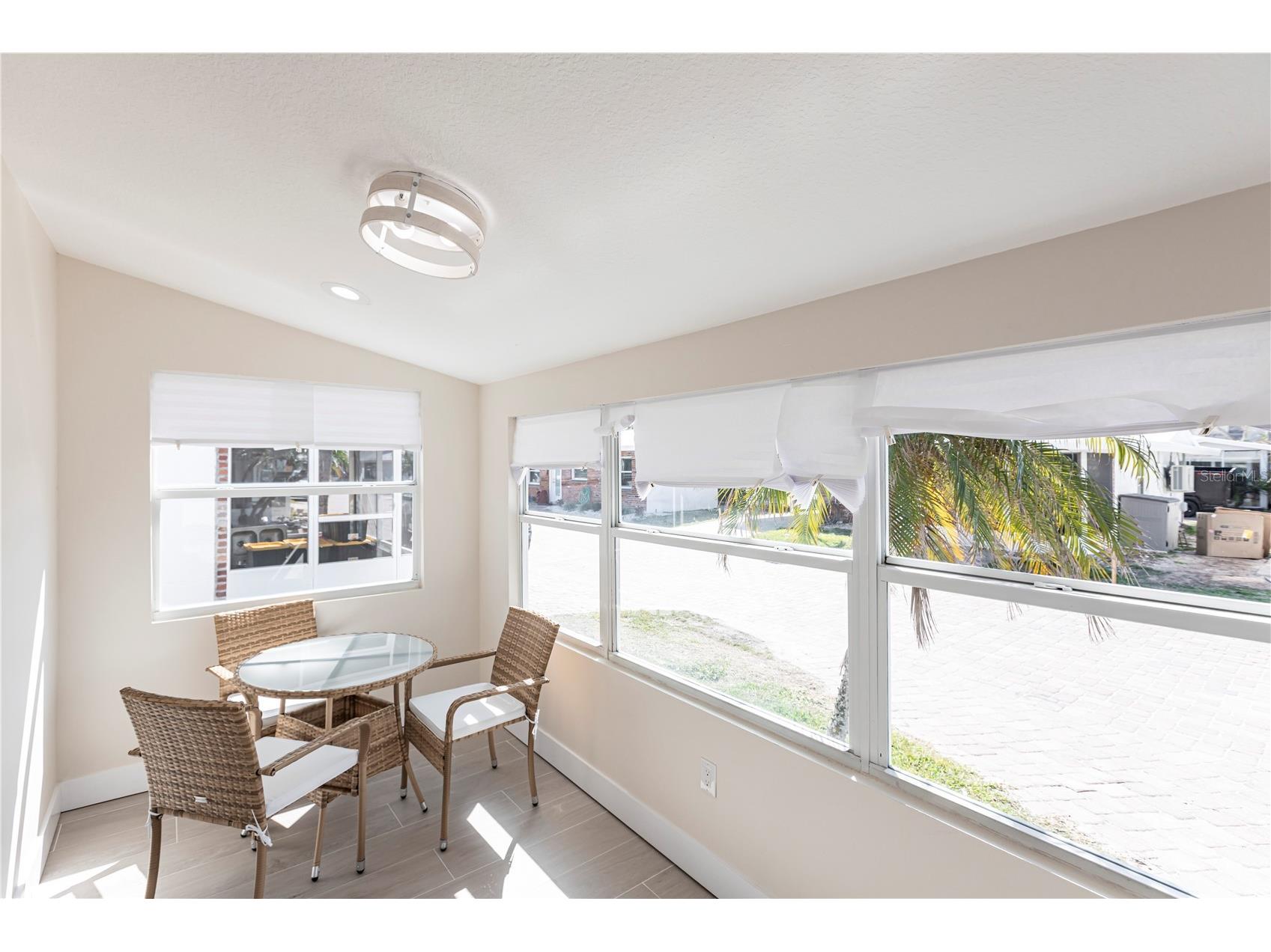 6020 Midnight Pass Road #15 Sarasota FL 34242 TB8467623 image2