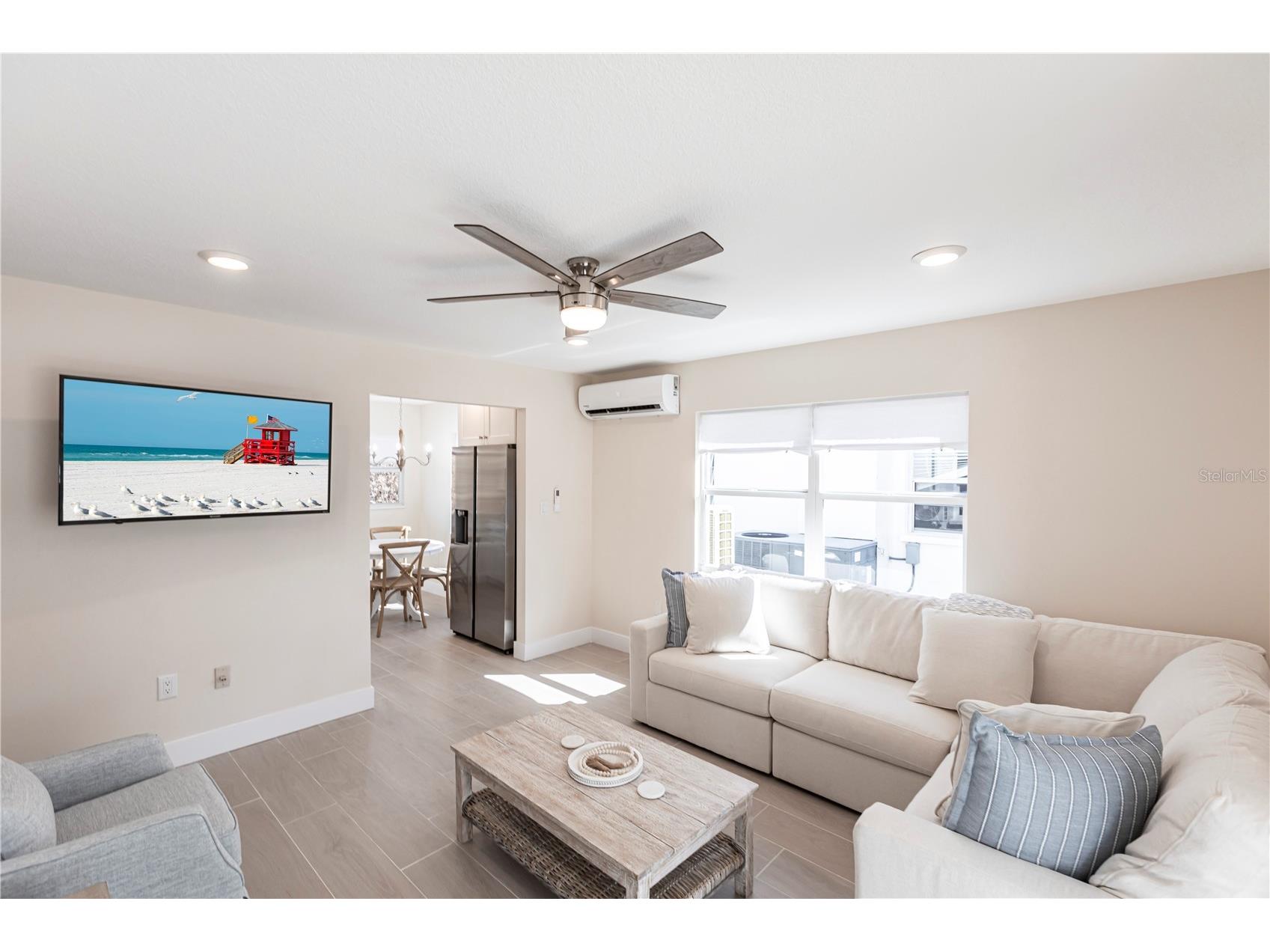 6020 Midnight Pass Road #15 Sarasota FL 34242 TB8467623 image3