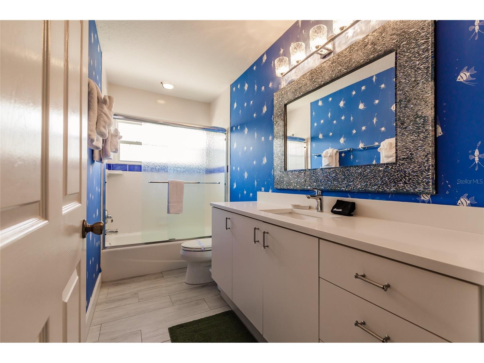 6020 Midnight Pass Road #2 Sarasota FL 34242 TB8467649 image15
